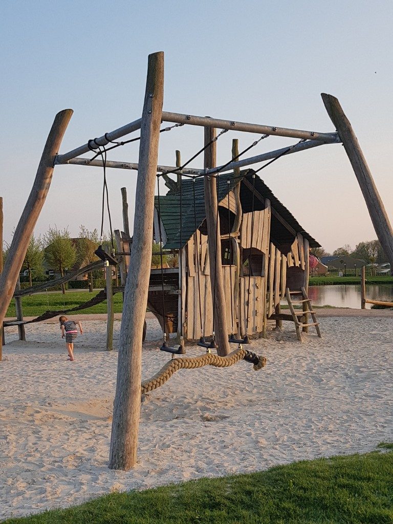 speeltuin in vakantiepark de Leistert